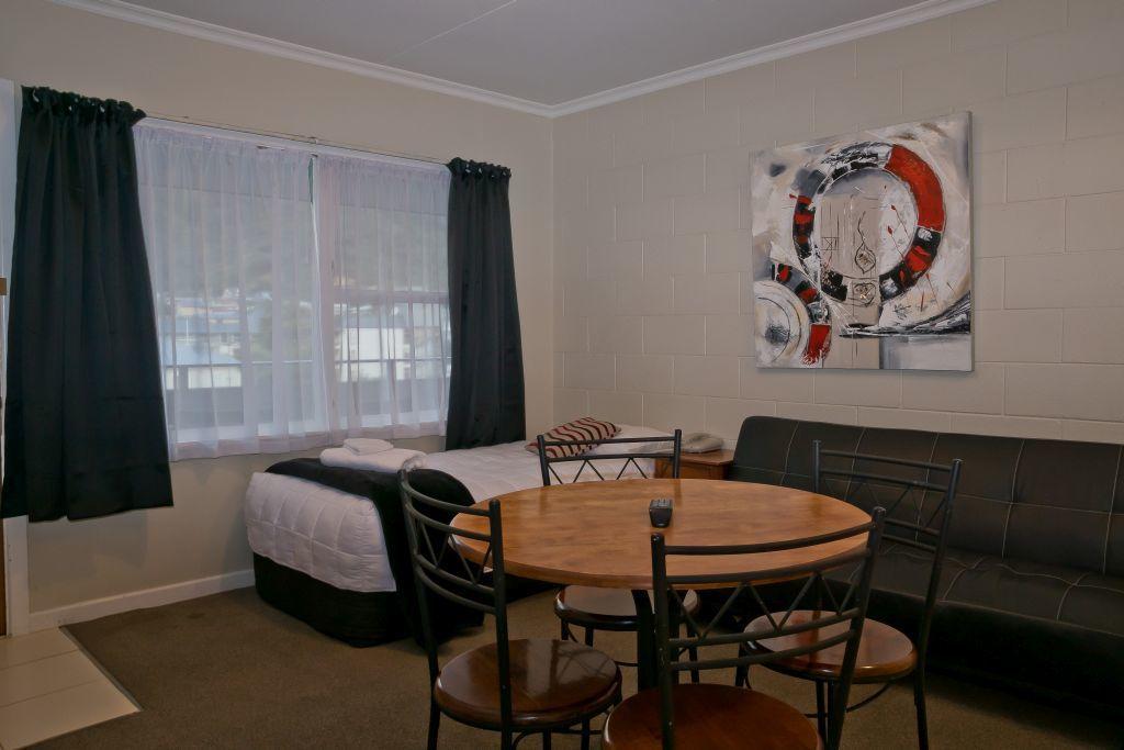 Picton Accommodation Gateway Motel Екстер'єр фото