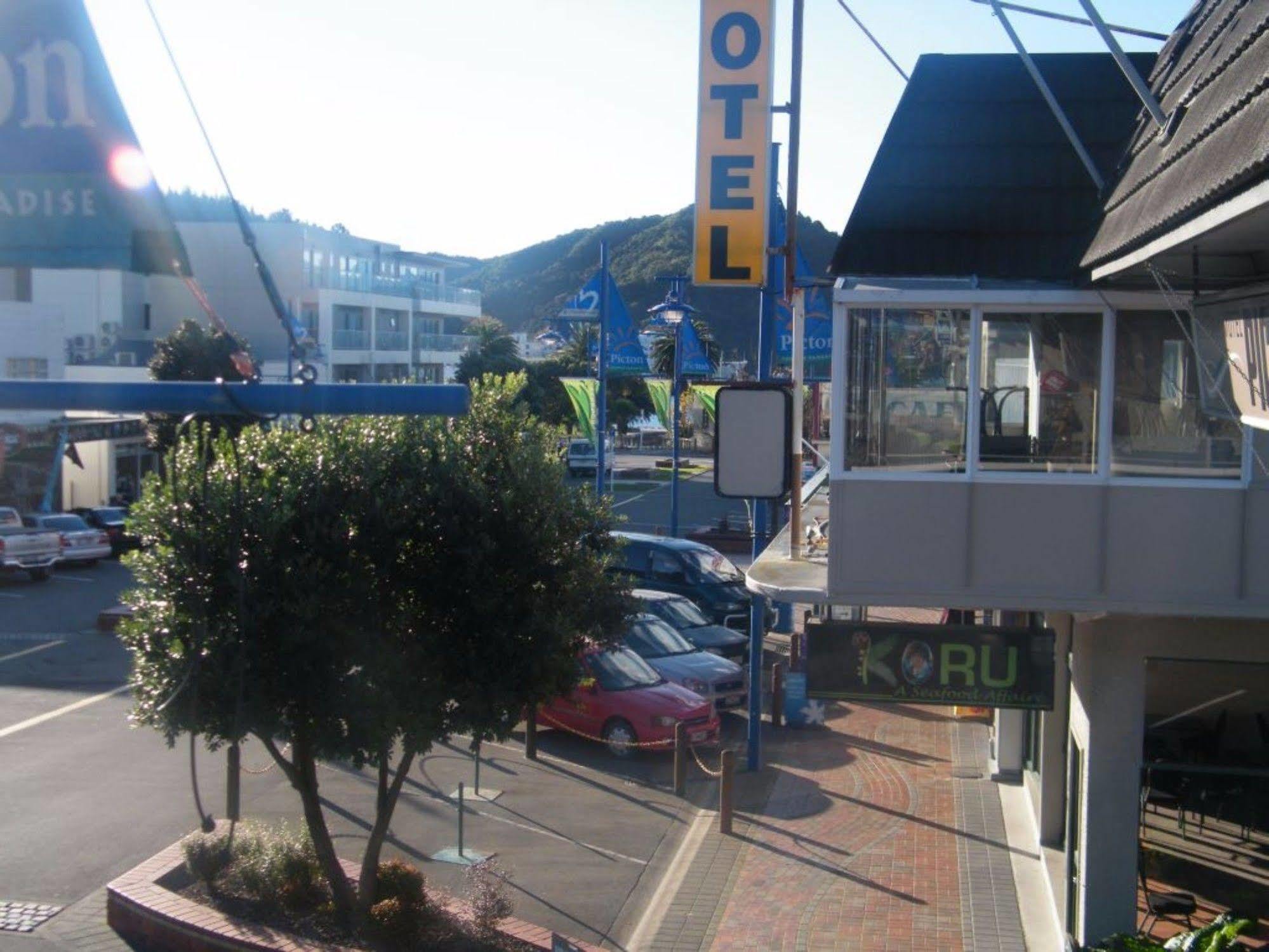 Picton Accommodation Gateway Motel Екстер'єр фото