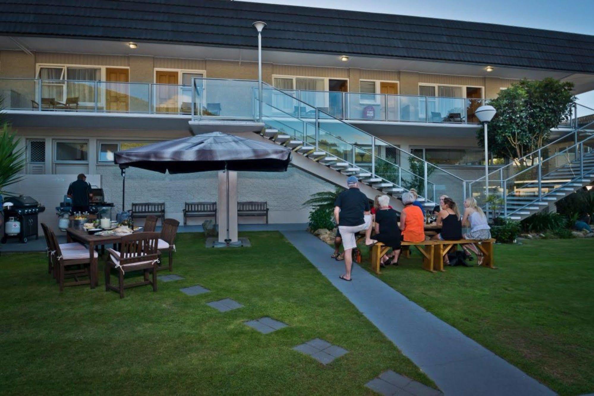 Picton Accommodation Gateway Motel Екстер'єр фото