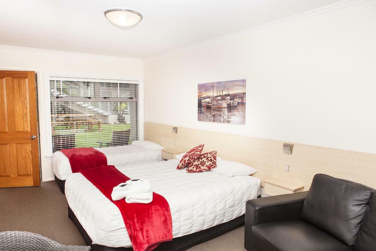 Picton Accommodation Gateway Motel Екстер'єр фото